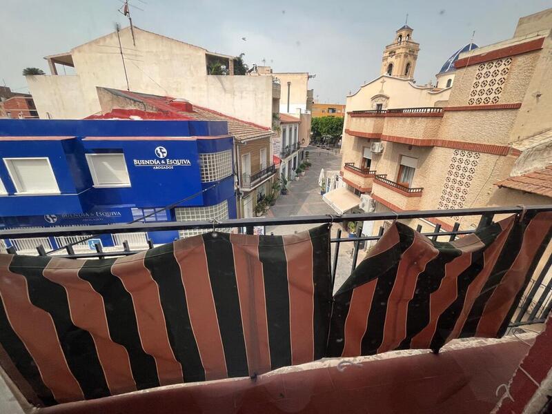 3 bedroom Apartment for sale