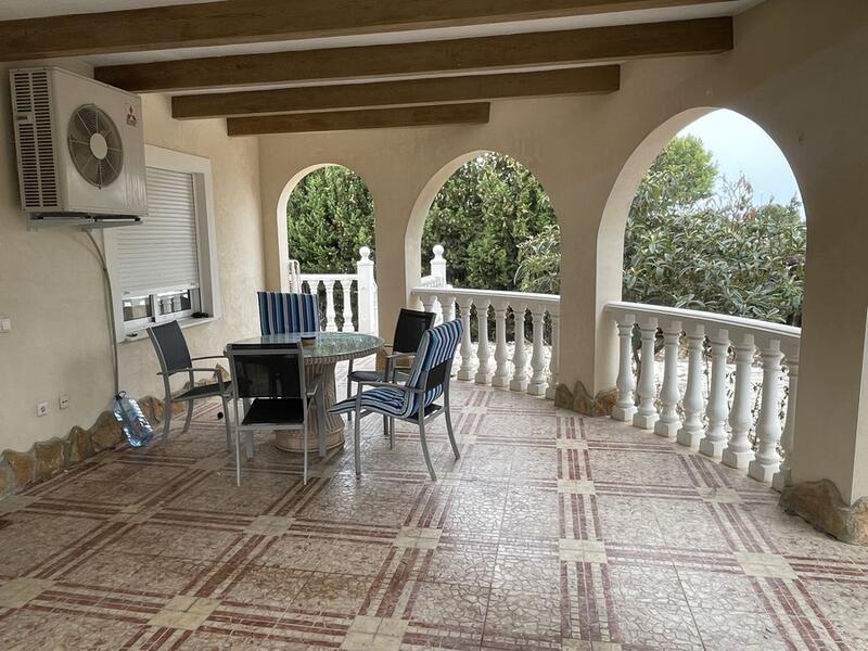 3 chambre Auberge à vendre