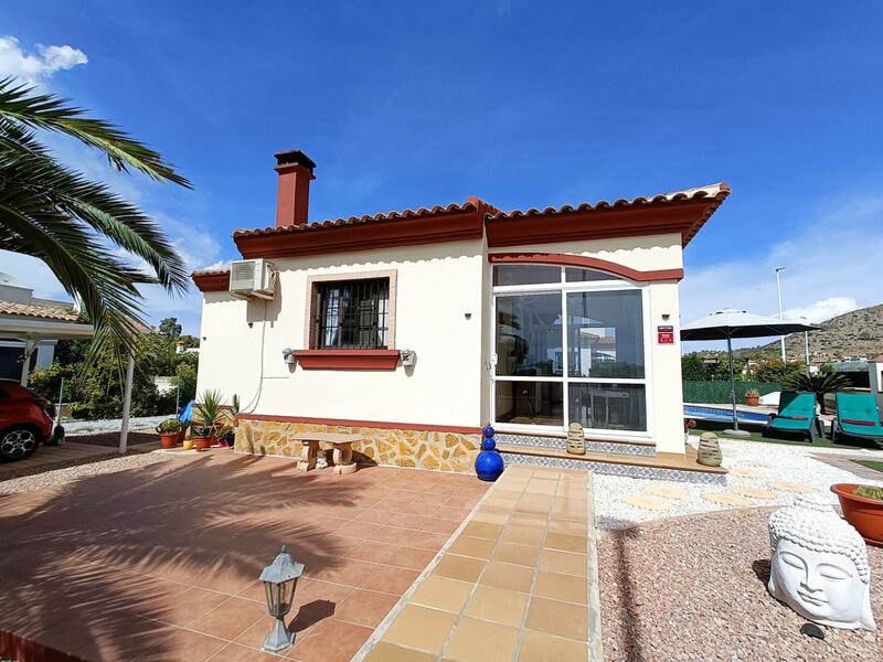 3 Cuarto Villa en venta
