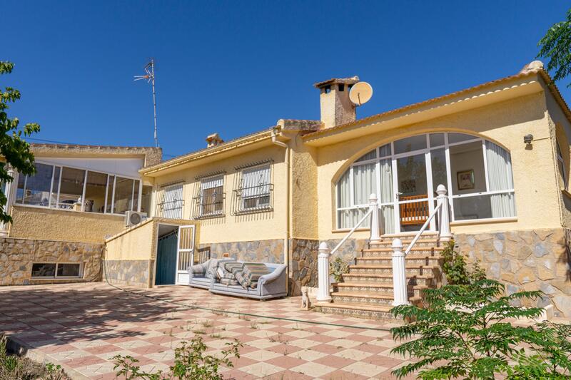 Villa for sale in Ciudad Quesada, Alicante