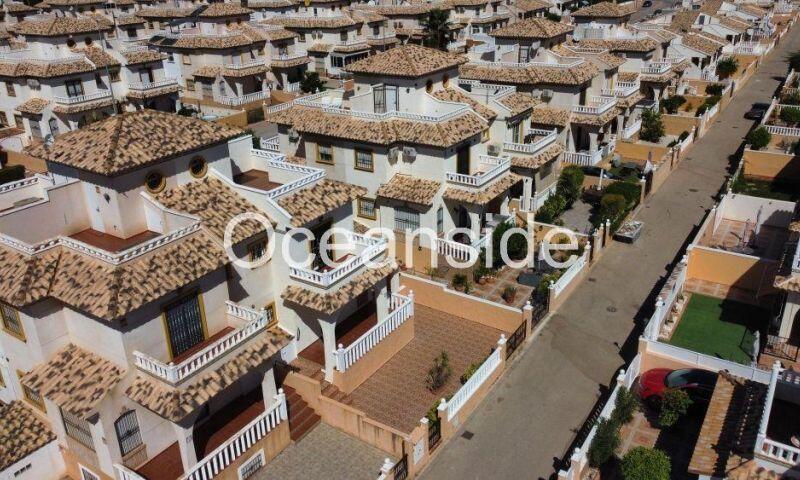 2 bedroom Duplex for sale