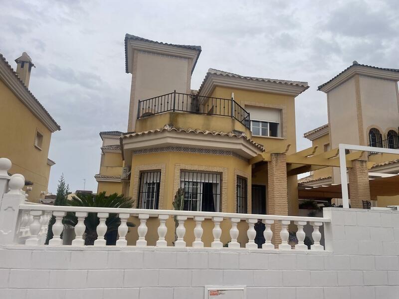 2 chambre Villa à vendre