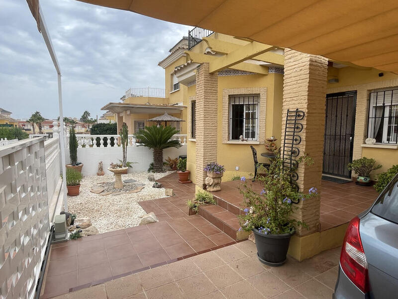 2 chambre Villa à vendre