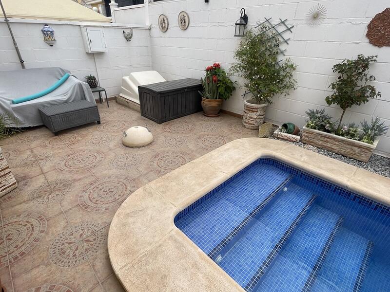 2 chambre Villa à vendre