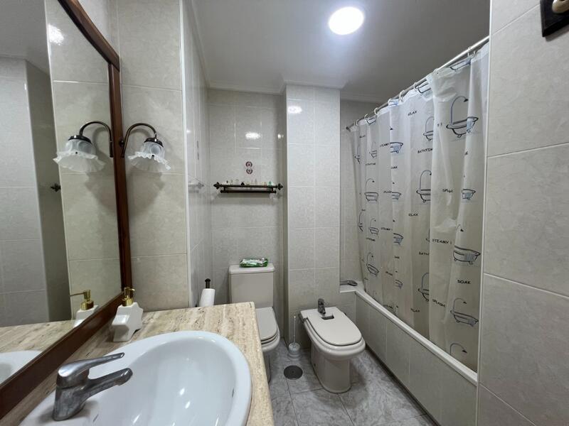 4 bedroom Apartment for sale
