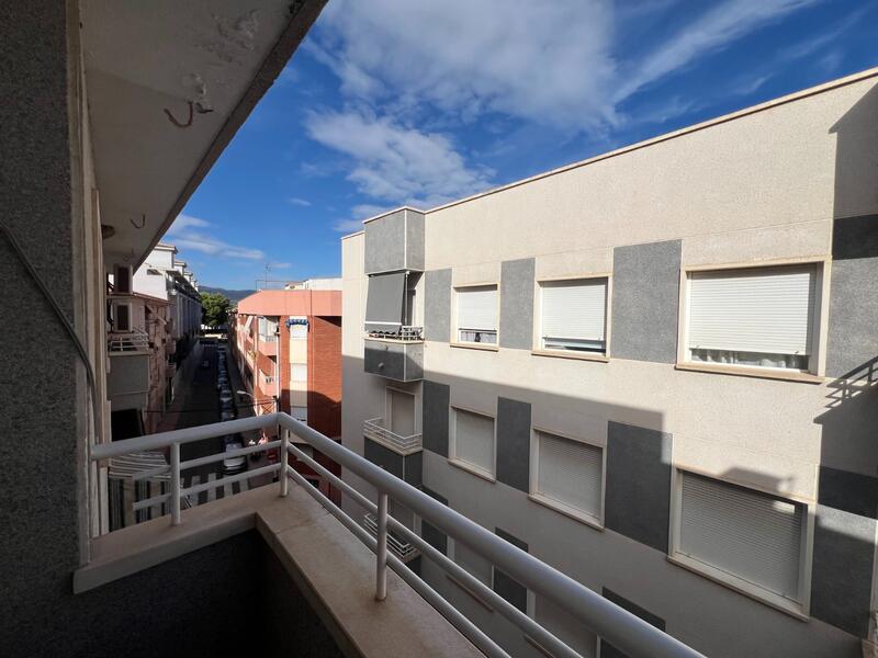 4 bedroom Apartment for sale