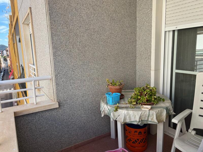 4 bedroom Apartment for sale