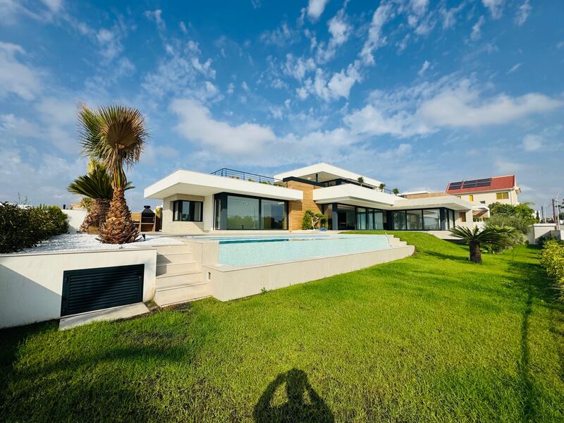 4 Schlafzimmer Villa zu verkaufen