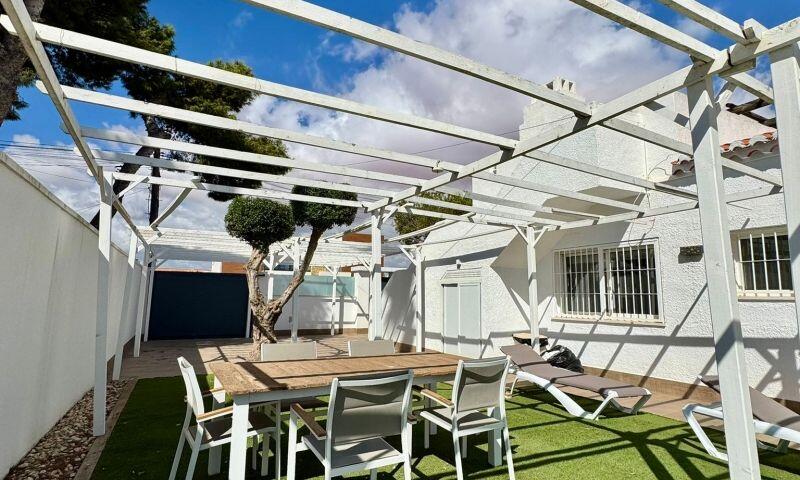 2 bedroom Villa for sale