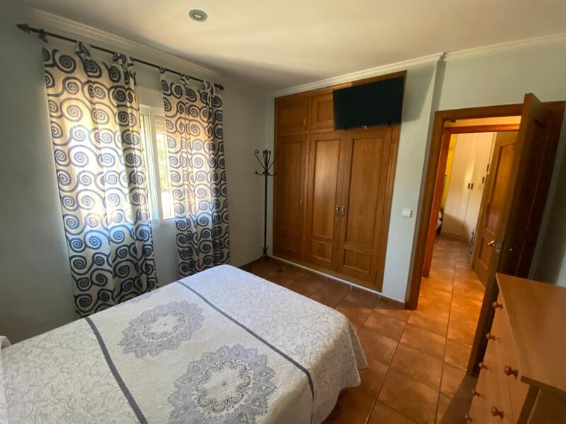 3 bedroom Country House for sale