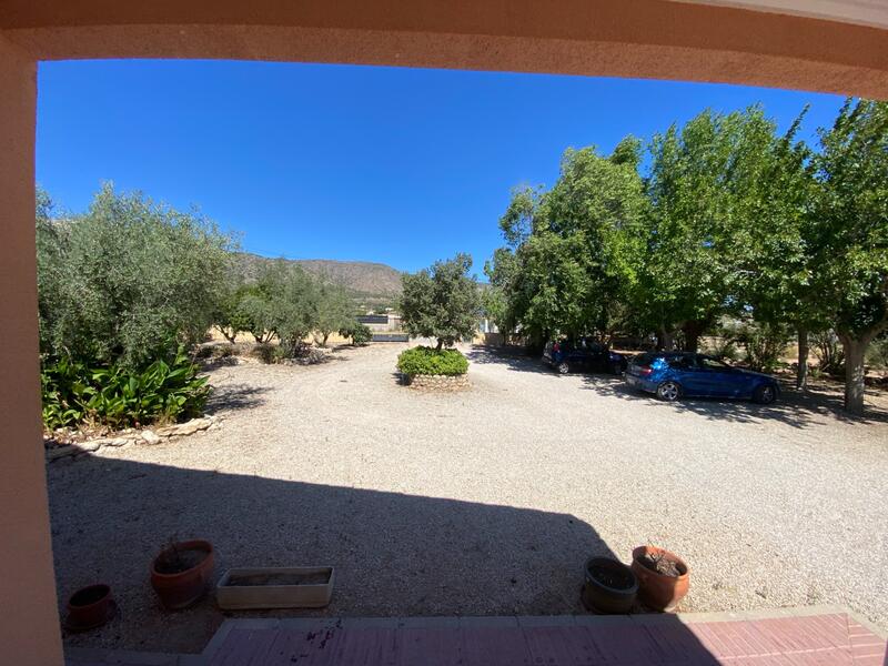 3 bedroom Country House for sale