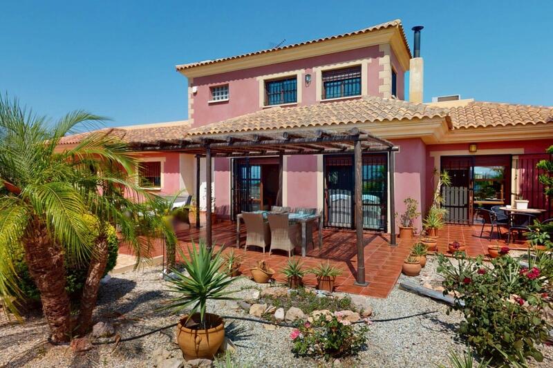 5 Cuarto Villa en venta