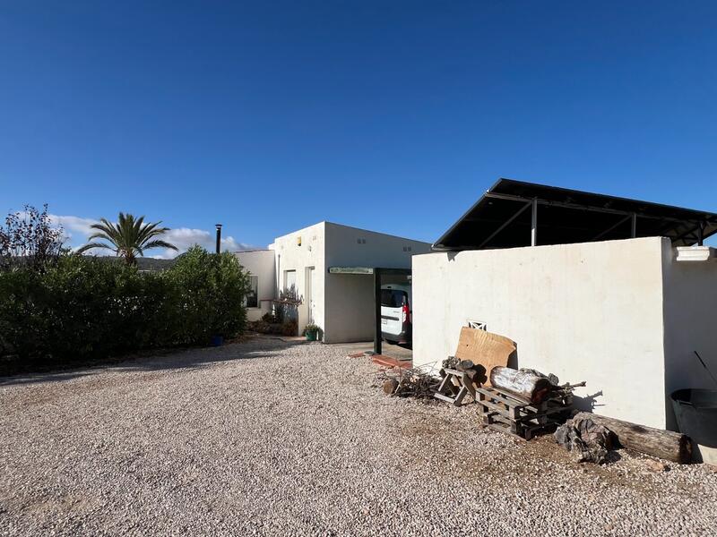 2 bedroom Villa for sale