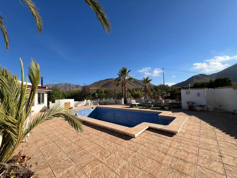 2 bedroom Villa for sale