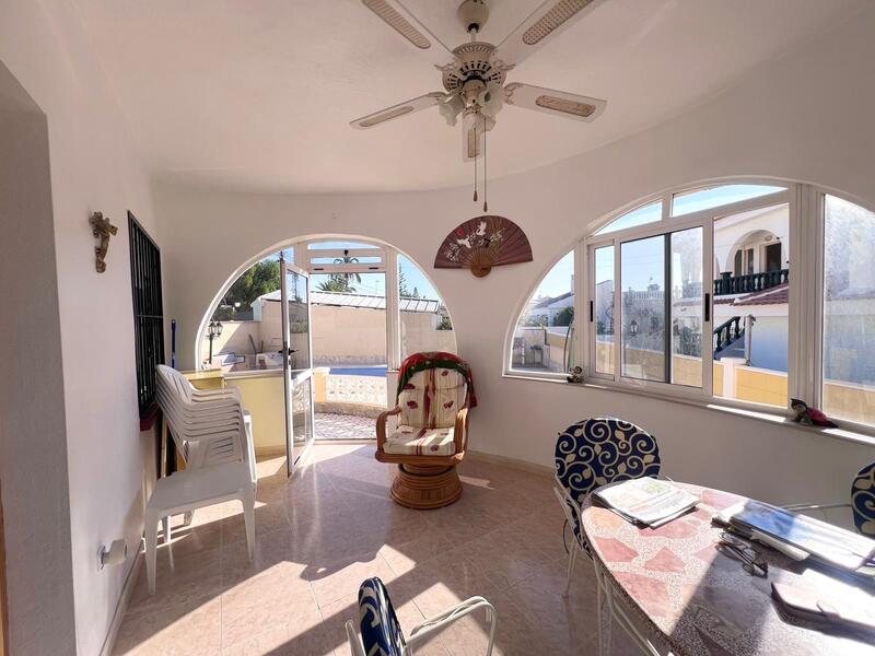 3 Cuarto Villa en venta
