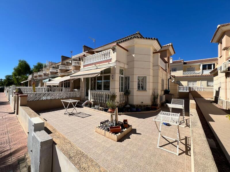 Villa en venta en Ciudad Quesada, Alicante