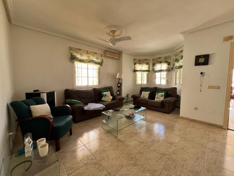 3 Cuarto Villa en venta