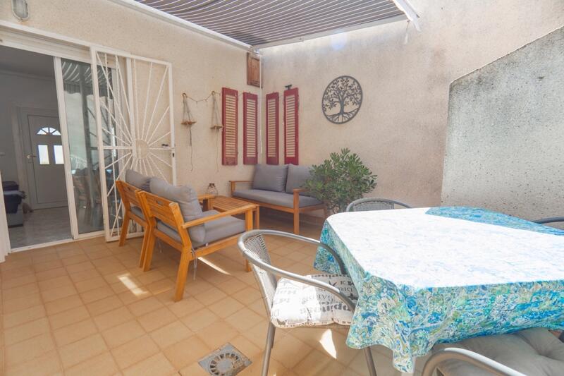 2 Cuarto Villa en venta