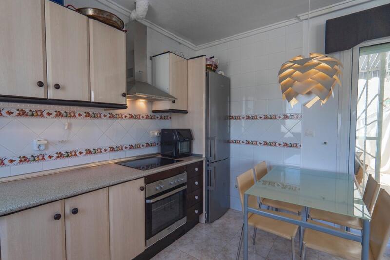 2 Cuarto Villa en venta