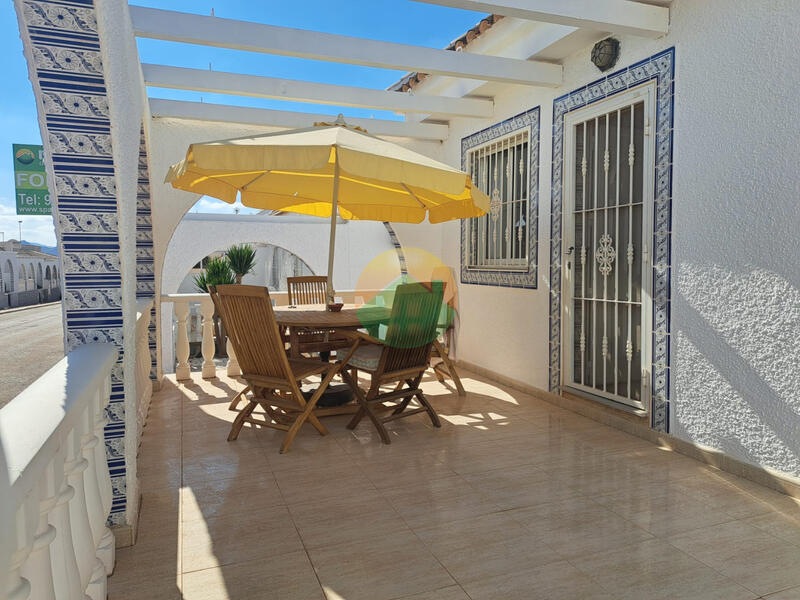 2 Cuarto Villa en venta