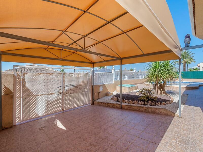 3 Cuarto Villa en venta