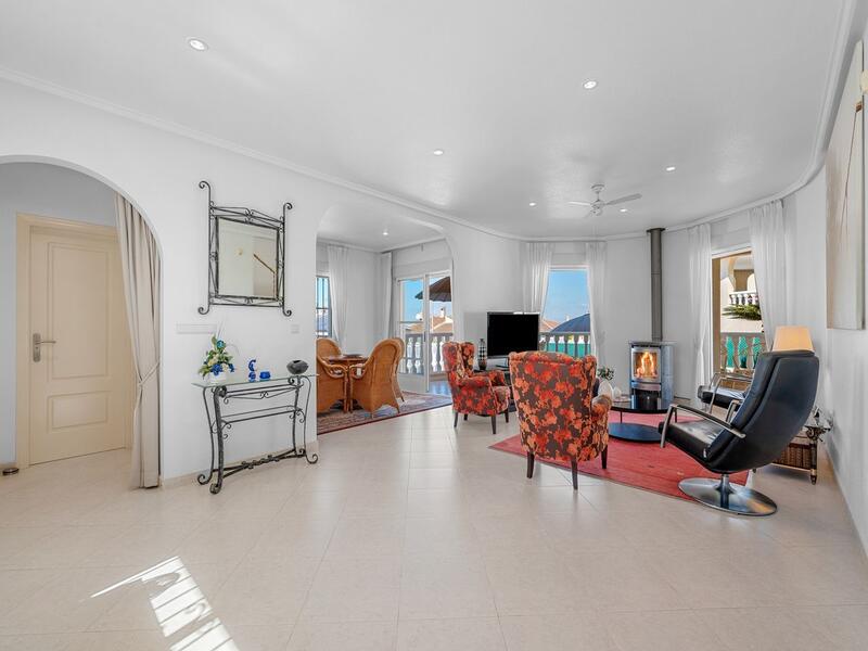 3 Cuarto Villa en venta