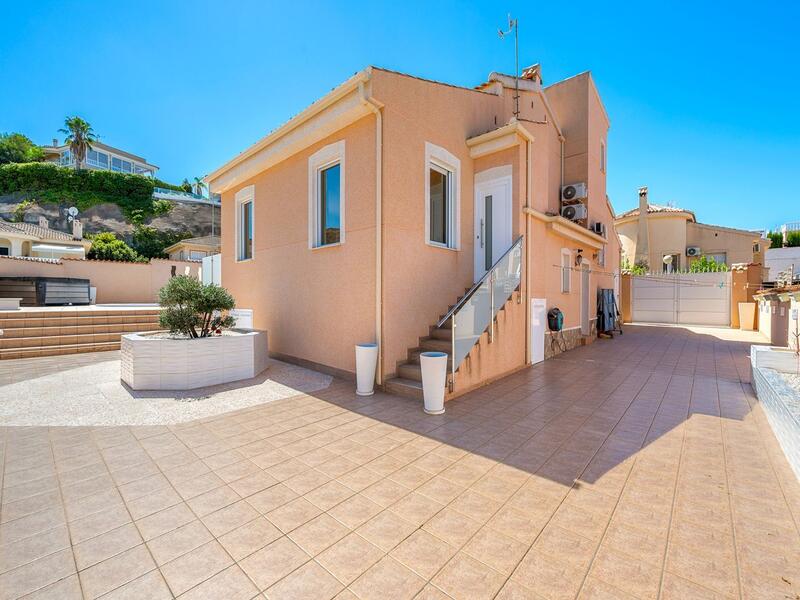3 Cuarto Villa en venta