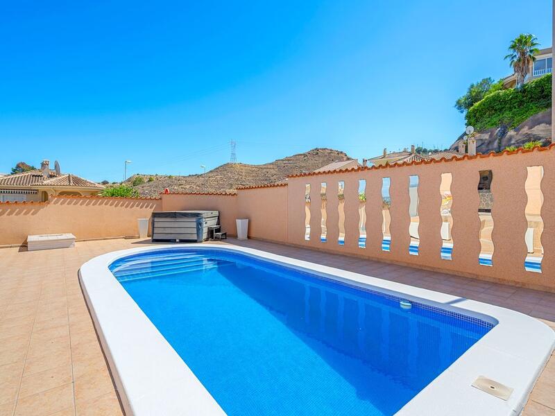 3 Cuarto Villa en venta