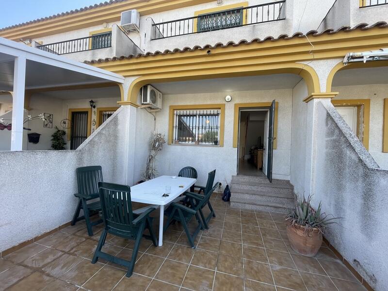 3 bedroom Townhouse for sale