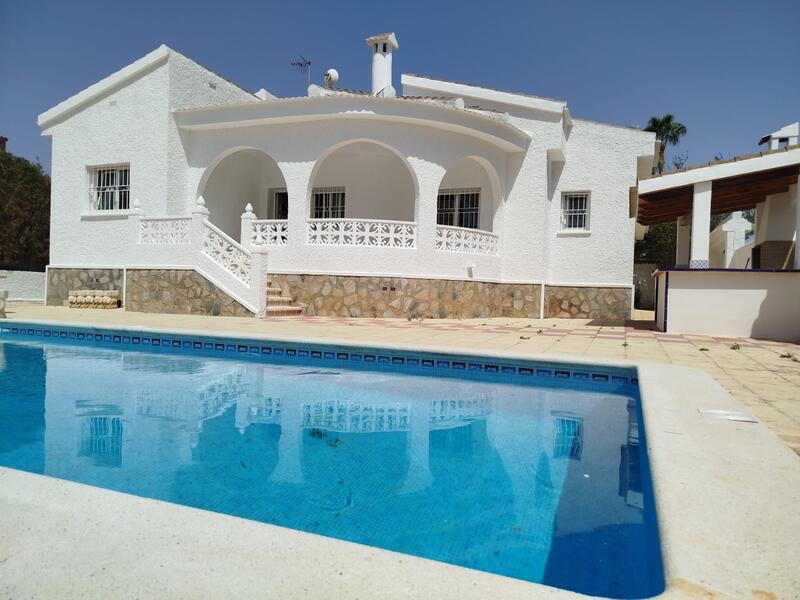 Villa en venta en Ciudad Quesada, Alicante