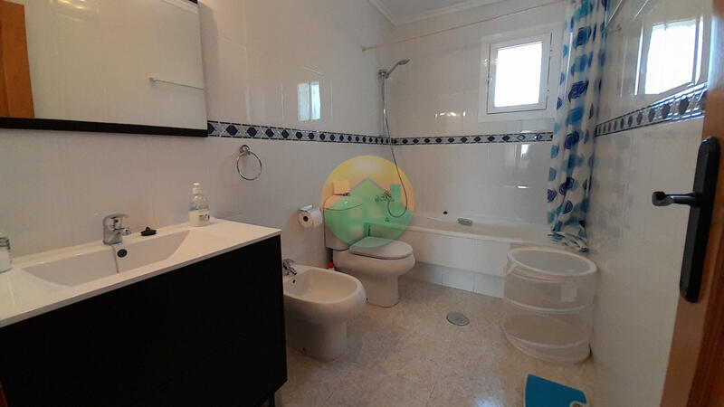 3 sovrum Villa till salu