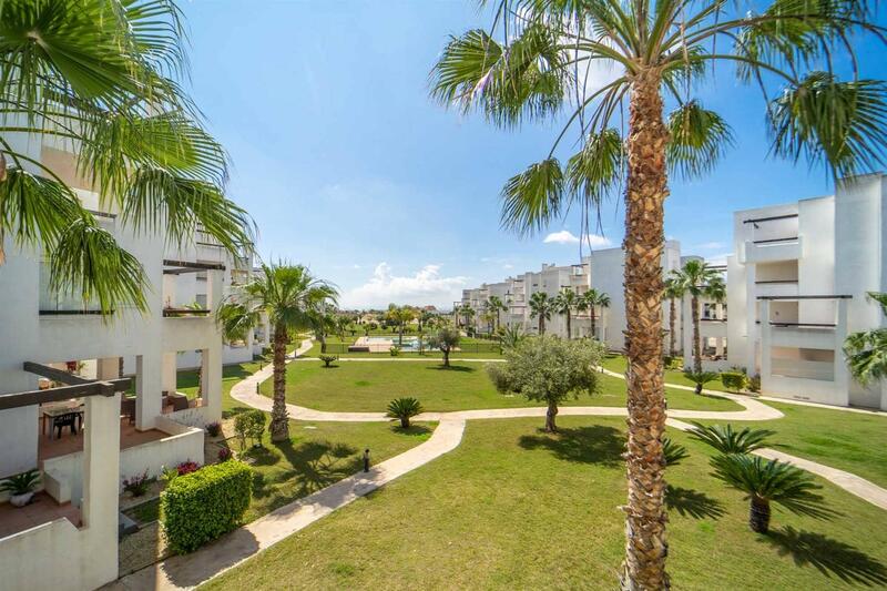 2 bedroom Apartment for sale