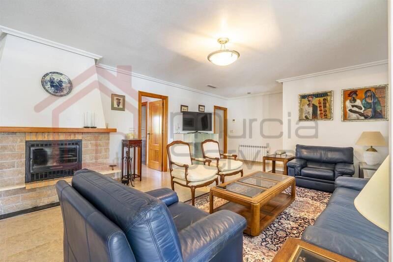 5 bedroom Villa for sale