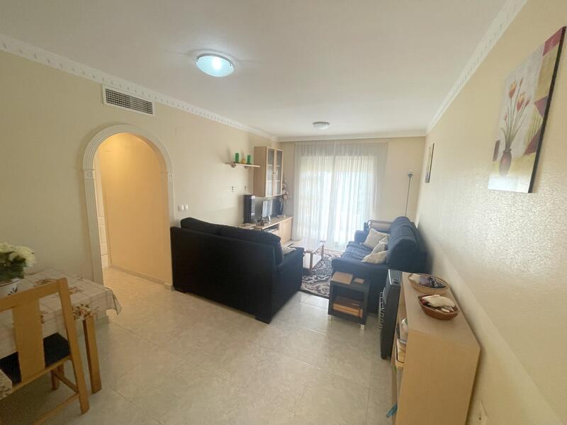 2 bedroom Apartment for sale