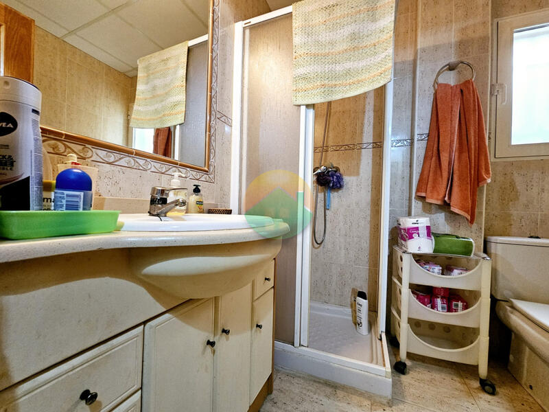 3 bedroom Apartment for sale