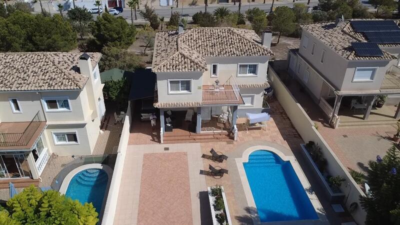 Villa for sale in Aspe, Alicante