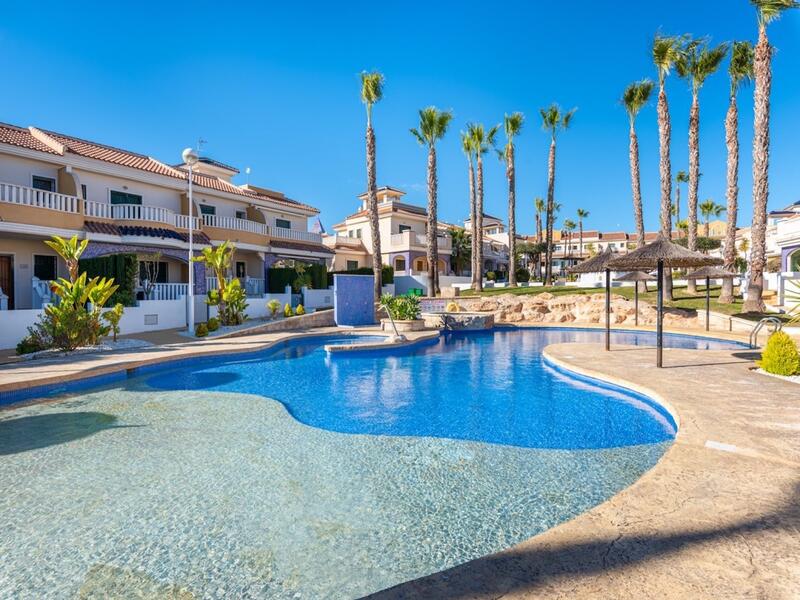 3 bedroom Townhouse for sale