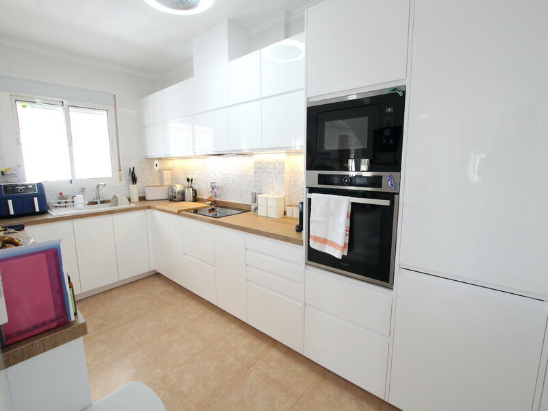 3 Cuarto Villa en venta