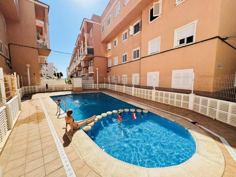 1 slaapkamer Appartement Te koop