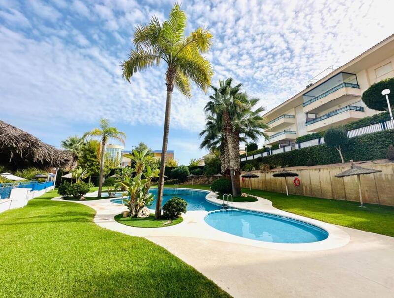 2 bedroom Apartment for sale