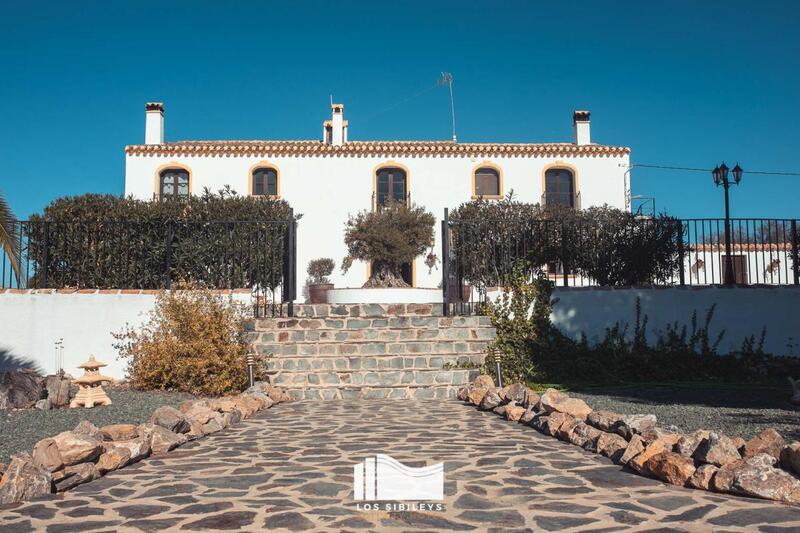 Country House for sale