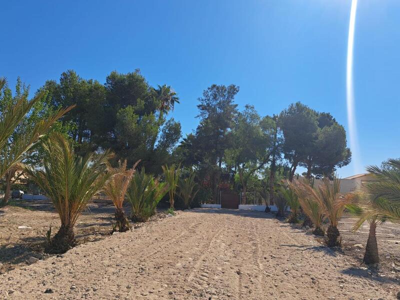 5 bedroom Villa for sale
