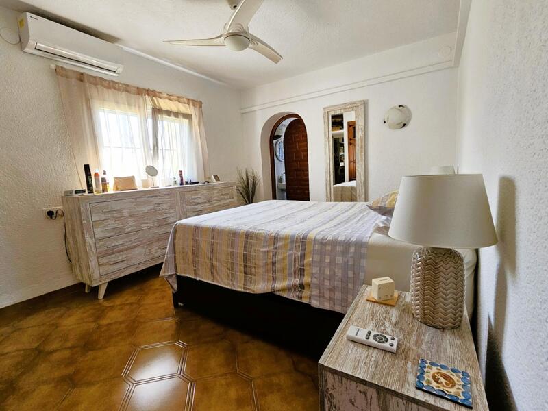 3 Cuarto Villa en venta