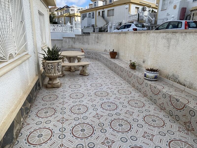 3 bedroom Townhouse for sale
