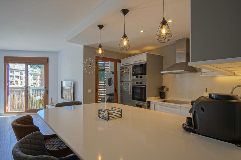 3 bedroom Apartment for sale