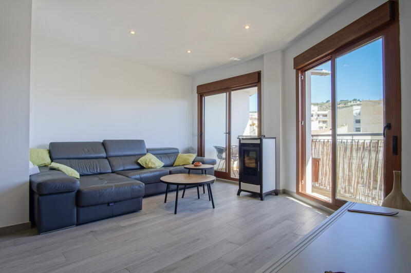 3 bedroom Apartment for sale