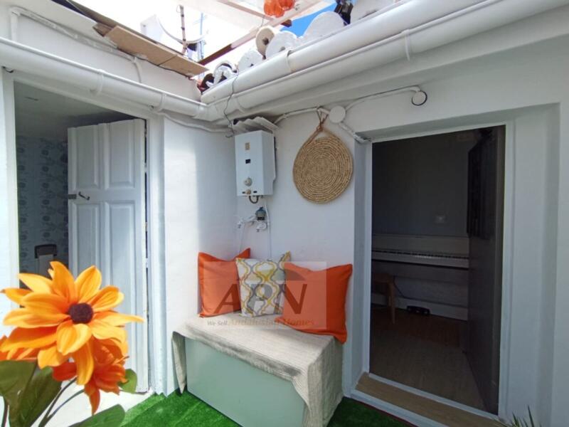 2 bedroom Townhouse for sale