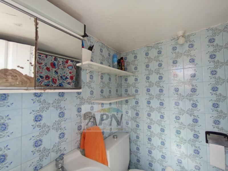 2 bedroom Townhouse for sale