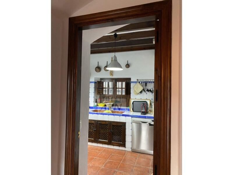 3 bedroom Country House for sale