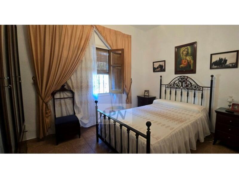 3 bedroom Townhouse for sale